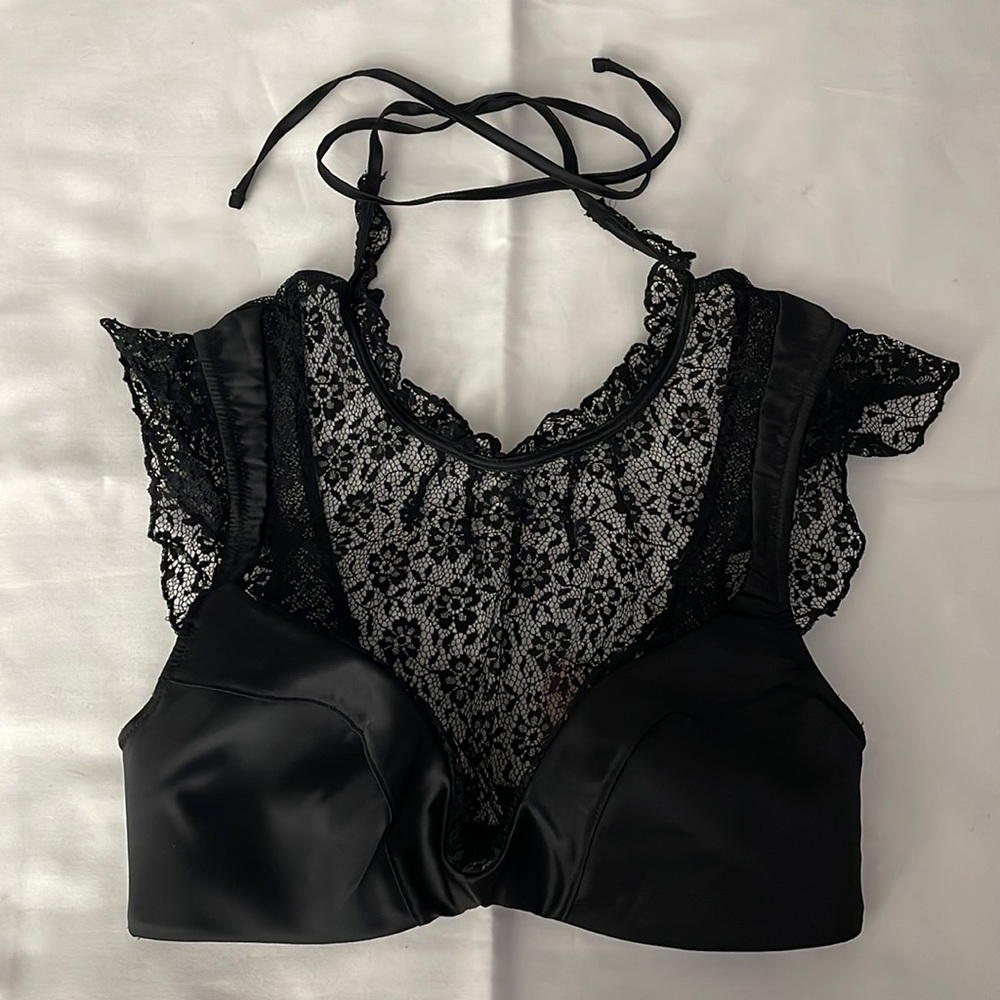 Victoria’s Secret satin & lace bra top crop top 32c